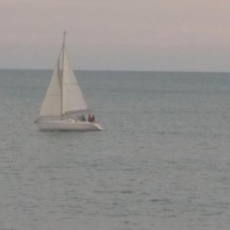 Le Chant Des Vagues Sète Kültér fotó